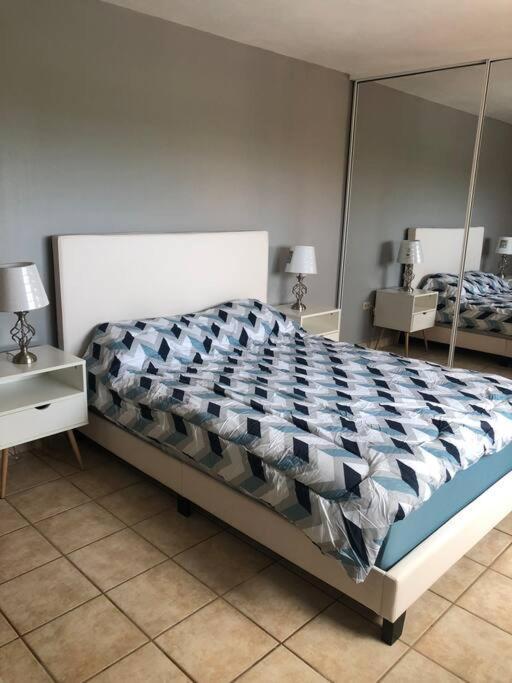 Haudimar Ph Beachfront Apt 4Br/3Bath Исабела Экстерьер фото